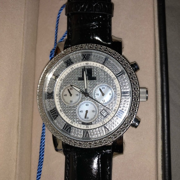 Men’s watch - Picture 1 of 2